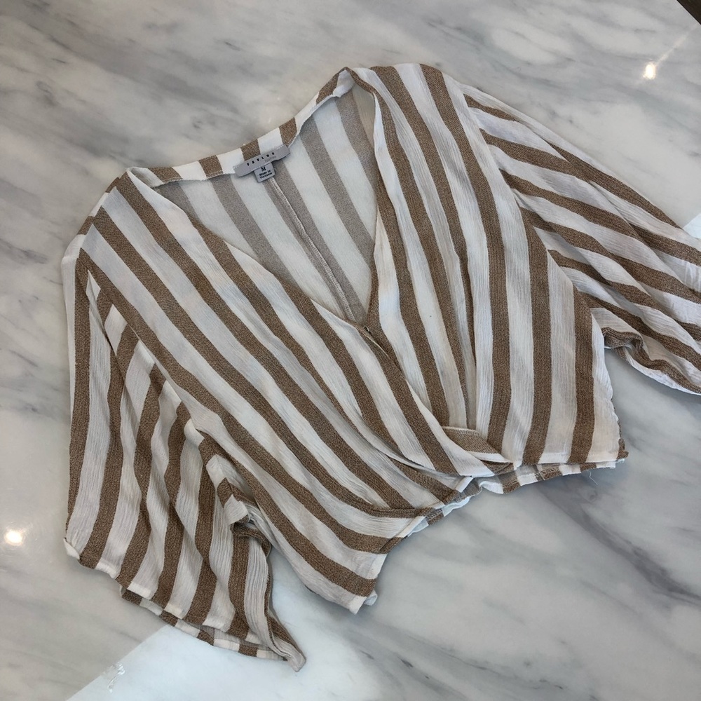 Striped cropped blouse